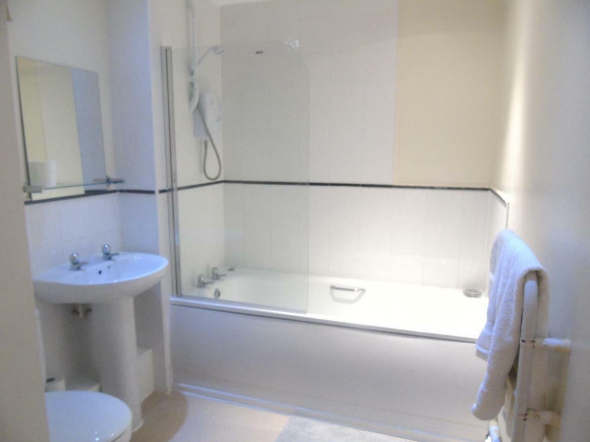 Liverpool 2 Bedroom Apartment Екстер'єр фото